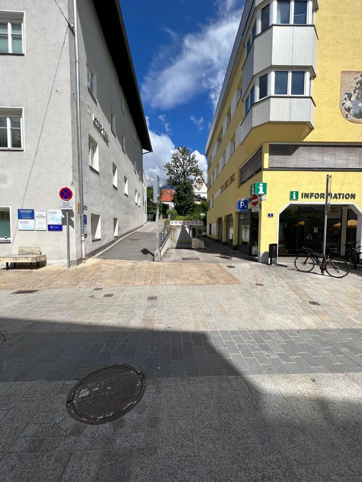 Mitten Im Zentrum Ferienwohnungen Mit Sonniger Terrasse Telfs Eksteriør bilde